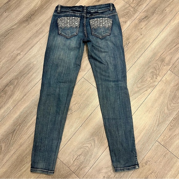 L.A.STAR Miss Chic Skinny Blue Denim Jeans Distressed Jewels Women's Size 7 - Picture 10 of 13